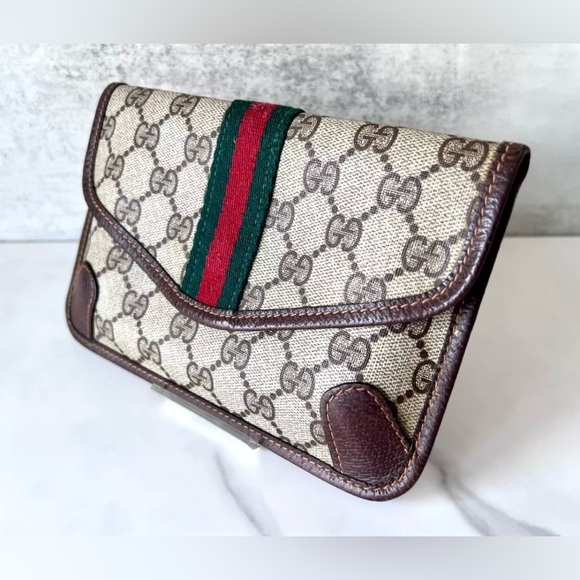 Ladies Gucci clutch/pouch bag sherryline. Vintage - Picture 3 of 12